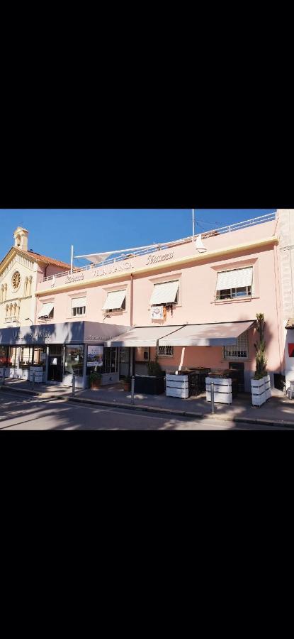 Vela Bianca H & R Hotel Diano Marina Luaran gambar
